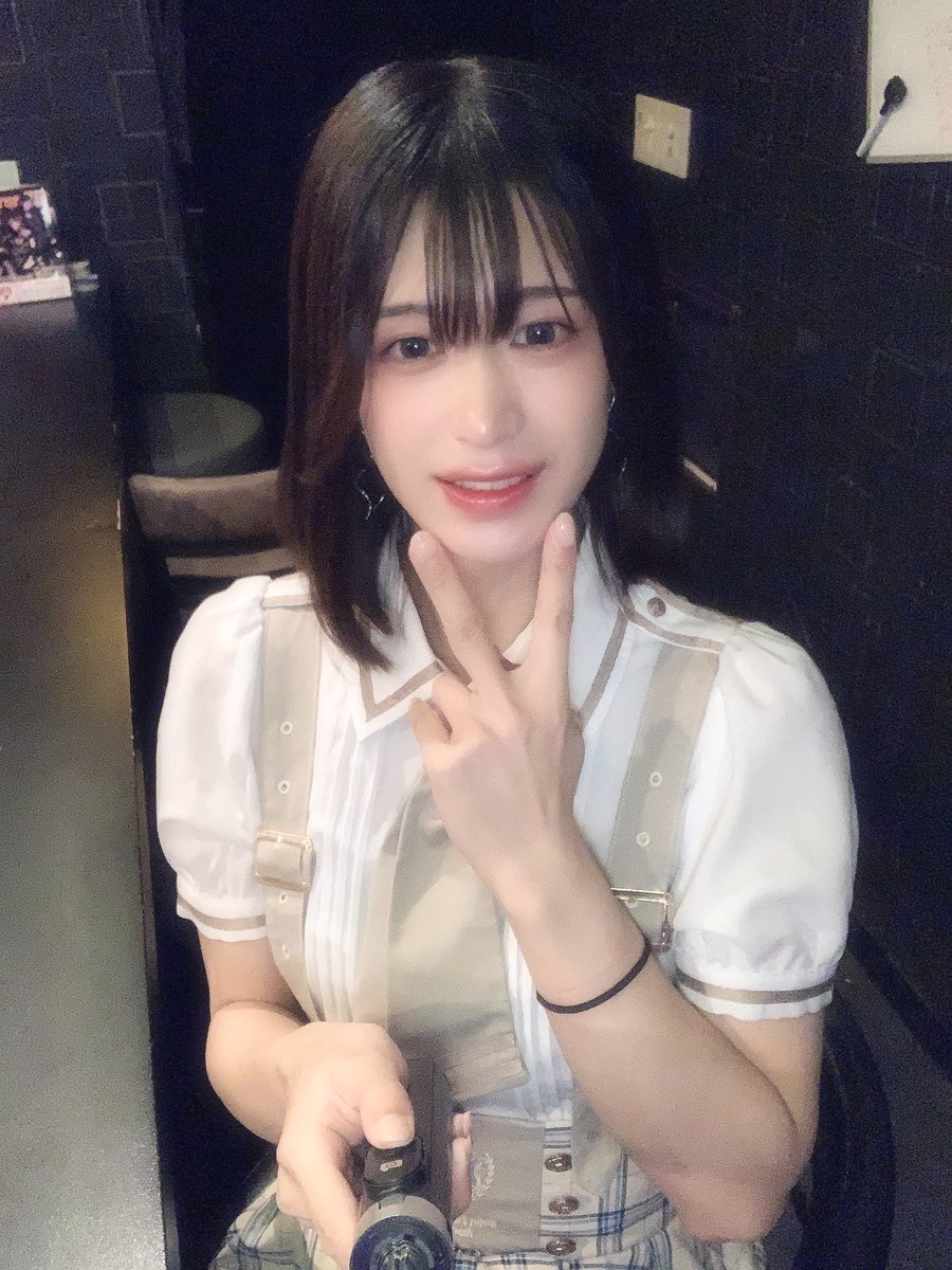 mami_turn_a's tweet photo. おきゅいん！
実は4日前くらいから喉死んでますが今日も頑張ります💪
#女装 #男の娘 https://t.co/6HYO2gM6gH