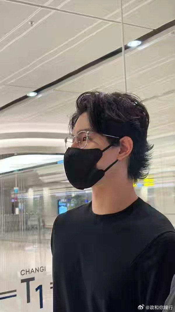 EnjoyTheRide01's tweet photo. ready to pick up Elio 🤩

#AydenSng #孙政 #LyuSitong #吕思瞳 
#AyLio #政瞳 #LittlePillow https://t.co/FqqYOc9yzq
