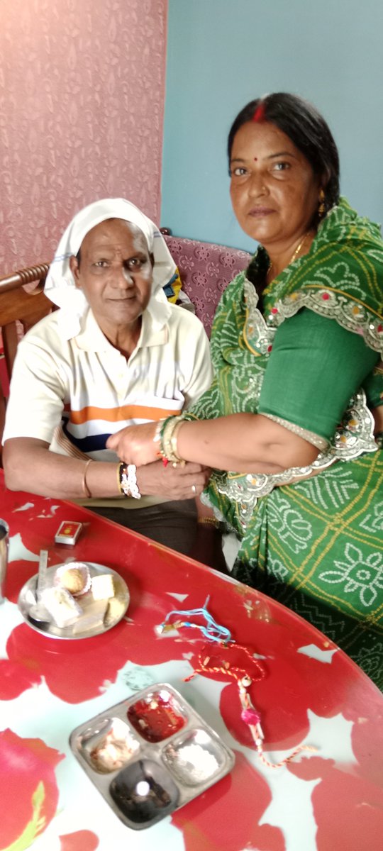 rp1366950's tweet photo. #Raju kumar prasad 
Rakshabandhan k Pawan Din https://t.co/oWYwc9tH9z