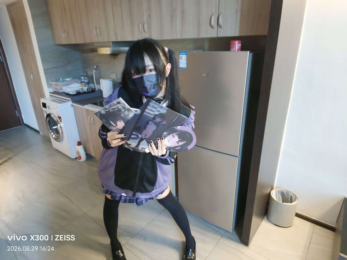 suye958174's tweet photo. 超级超级喜欢这部作品！(^^)
人生中最喜欢的本子
所以很努力的出了cos来模仿
希望大家多多支持原作者(♡
#だから僕は家庭教師をやめた
#きんだつ https://t.co/Iy6Qb75ymS