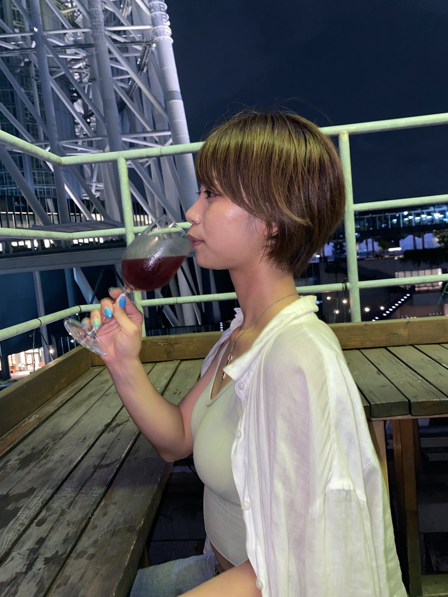 じゅなた(小坂田 純奈)🍺💙 (@official_junata) / X