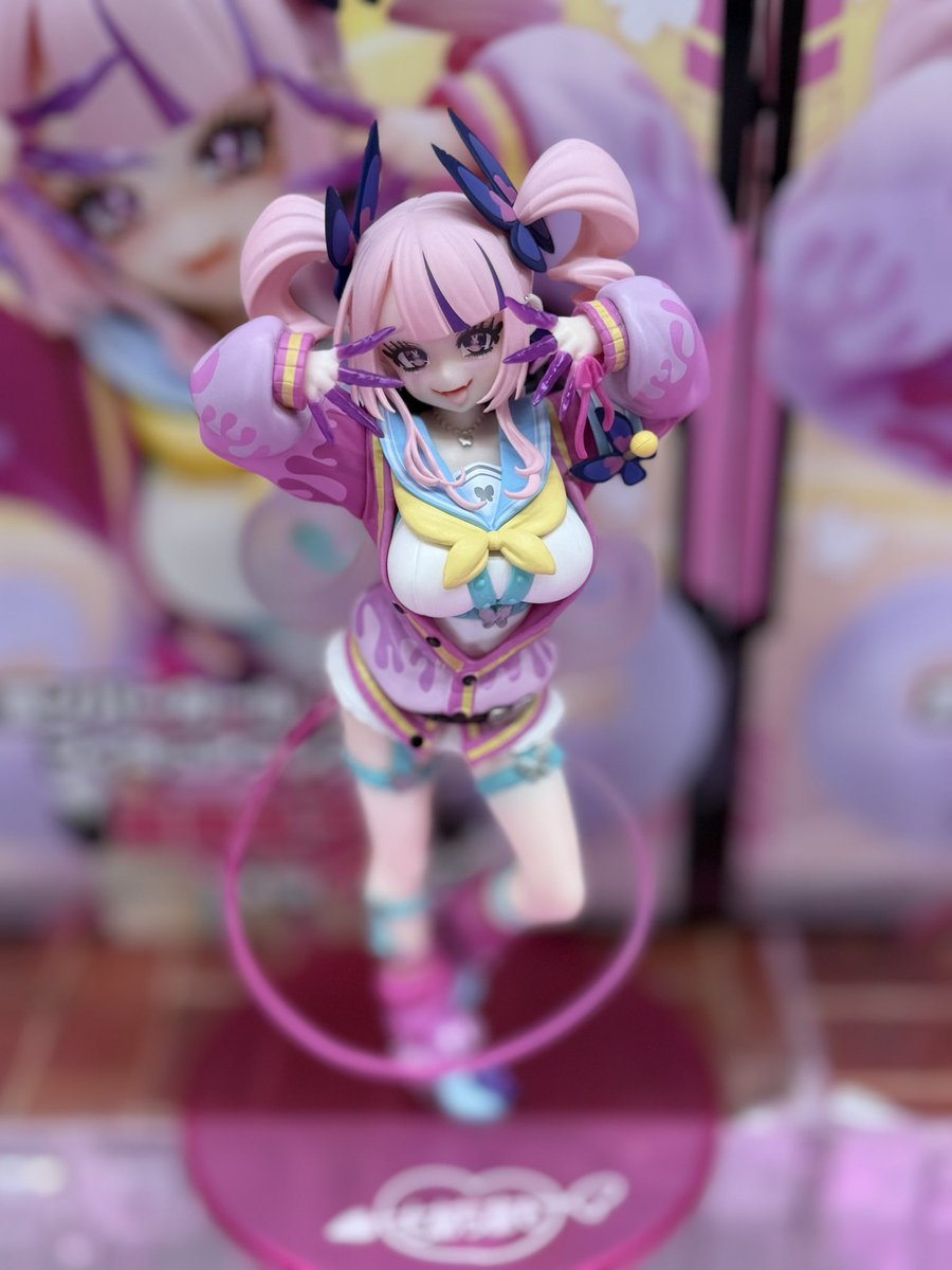 MandaiSapporo's tweet photo. 新景品のお知らせです📢

#ホロライブ 
ひっかけフィギュアVol.7
🍬姫森ルーナ👯‍♀️兎田ぺこら🍎アキ・ローゼンタール

#ボンバーガール
フィギュアコレクション 最愛チアモ🦋

どちらも展開されております✨️

#万代 
#万代藤野店 
#万代で遊ぶ買う https://t.co/x042Fdfozw