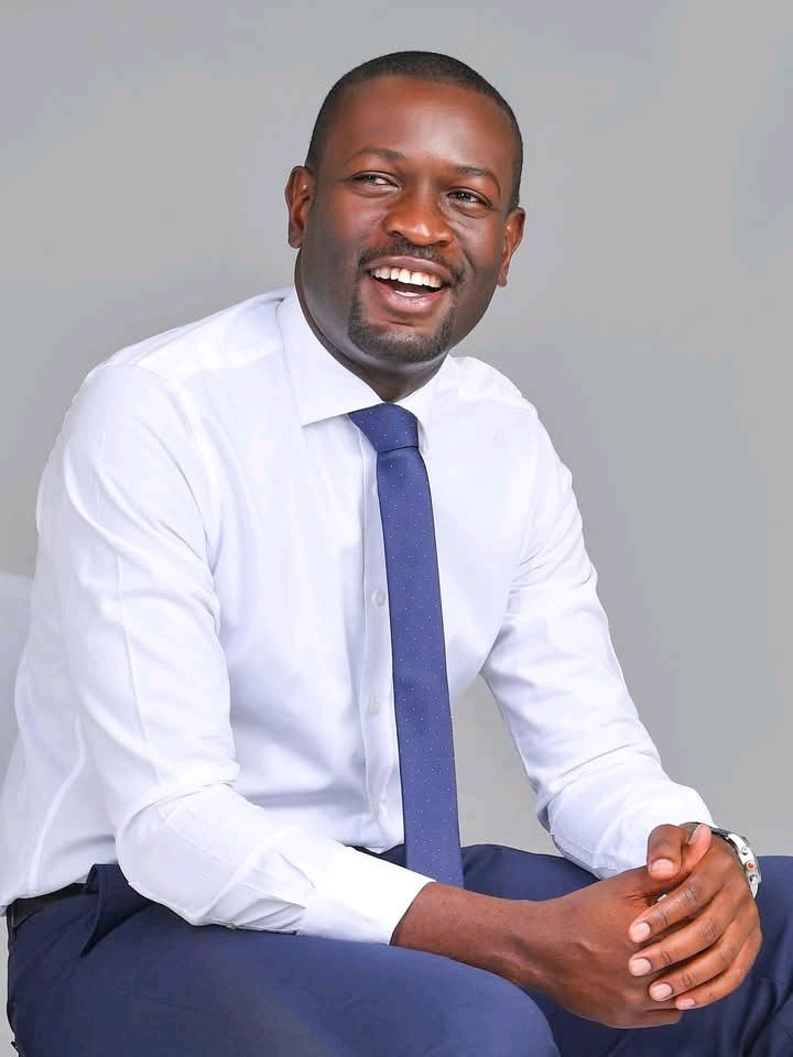 ojwang_bil9070's tweet photo. I think it’s time I completely keep off posting anything about Linda Mwananchi as a movement or about individuals within it. From now on, my focus is Edwin Sifuna and Edwin Sifuna alone.

I have a leader whom I believe in, and for me, that leader is Sifuna. I have made my position known, and I don’t see the need to keep commenting on every development, every disagreement or every individual within Linda Mwananchi.

I will continue supporting Sifuna, defending the principles I believe he stands for, and waiting patiently for his final decision on the way forward. Until then, I’ll keep my politics focused, disciplined and respectful.

I know who my leader is. I know where my support stands. SIFUNA. 🇰🇪🔥