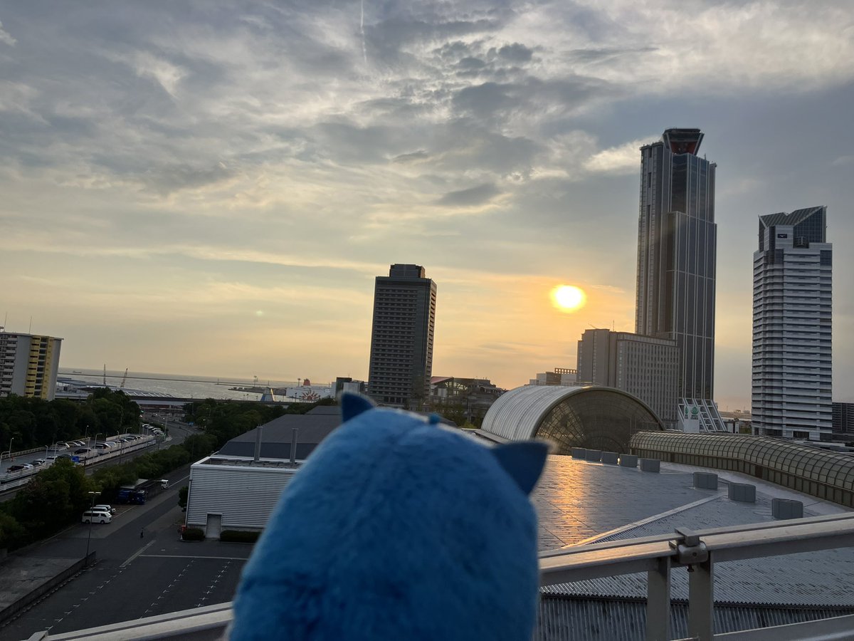 ngc0300's tweet photo. ばいばい、大阪

#旅するモンつな https://t.co/dGYrVltpPI