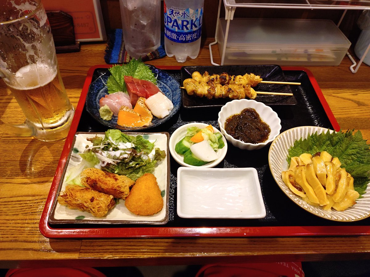 ajishiotarou2's tweet photo. ３時起きで釣りからの禅定食からのサウナからの禅晩酌セットでガンギマリコース https://t.co/ZVOXljQMGV