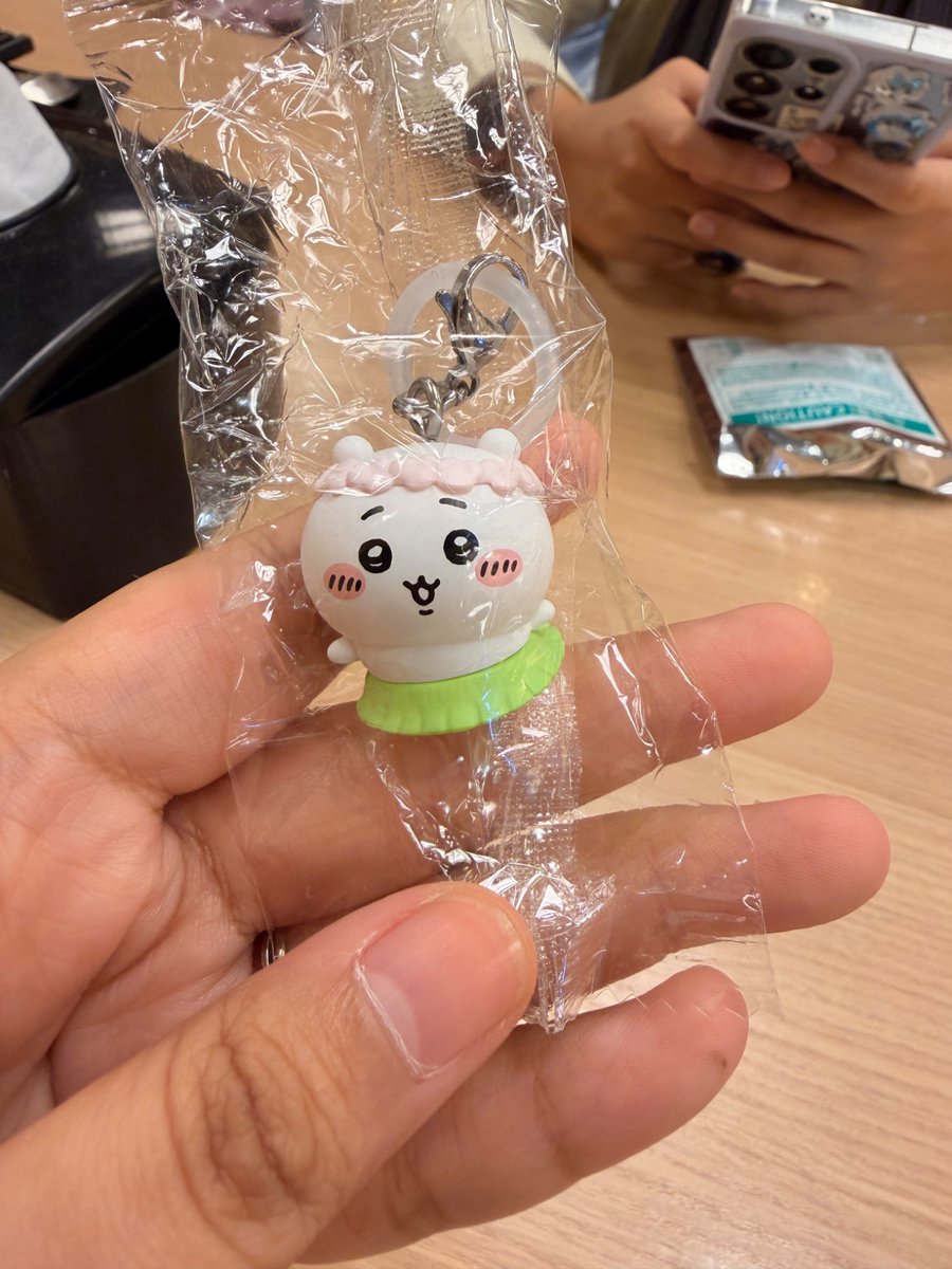 grciachi's tweet photo. Gacha fan screening chiikawa movie. Ada yang mau trade sama hachiware? Ketemuan langsung di CP yaa 🥺 https://t.co/HWAgPjoVuO