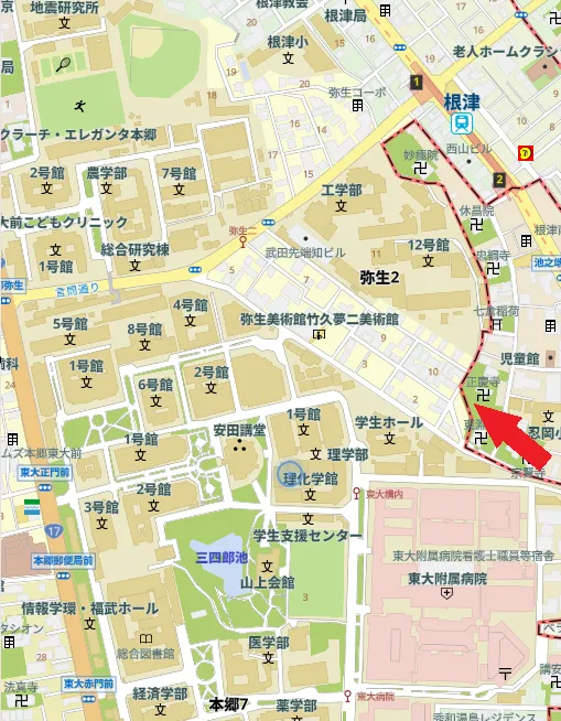 tosaka_public's tweet photo. 前から気になっているんだけど、東大の敷地に囲まれたこの長方形の住宅地ってどういう経緯で成立したんだろう……？ https://t.co/iXhrT0oQcI