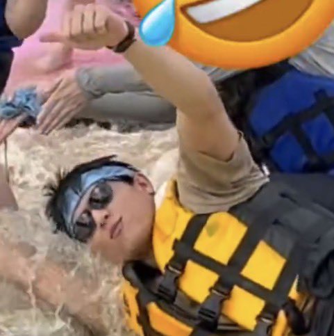 s4nlights's tweet photo. he is so cute 😭😭

JOSSGAWIN IN KAN DAY1
#MamixJossGawinInKanchanaburi https://t.co/5LIrWL0gIK