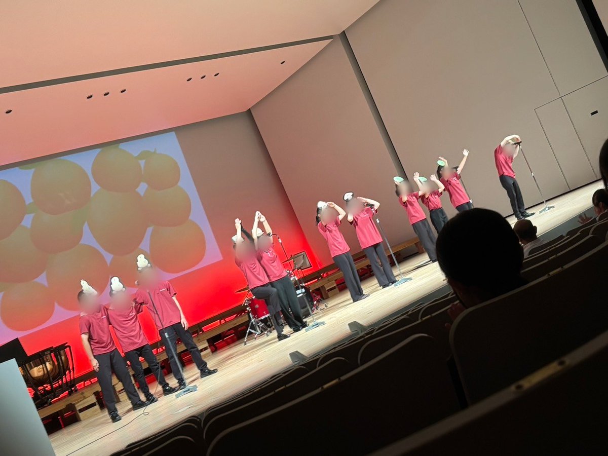 _FHWO_ONE's tweet photo. 8月23日（日）に、第19回定期演奏会を無事終演いたしました！今回の演奏会では、甲府南高校吹奏楽部さん、富士北稜高校書道部さんに出演していただき、さらに本校吹奏楽部OB・OG会の皆様にもご協力いただきました✨️たくさんの方々に支えていただき、無事に演奏会を終えることができました。 https://t.co/J1aWA1neQg