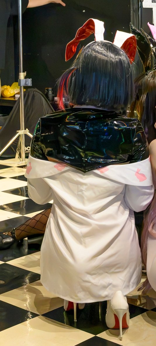 yuyukimimi18's tweet photo. ✱コスプレ✱

♠ ── ✦ ── 🖤 ── ✦ ── ♠

　　     勝利の女神：NIKKE

　　　　　   ルージュ

 ♠🐇アンラッキーラビット🐇♠

♠ ── ✦ ── 🖤 ── ✦ ── ♠

後ろ✨️

📸： @Liz_cyclist 

#0822巨人withNIKKEバニー大型併せin広島
#NIKKEcosplay https://t.co/vg3vbIffyT