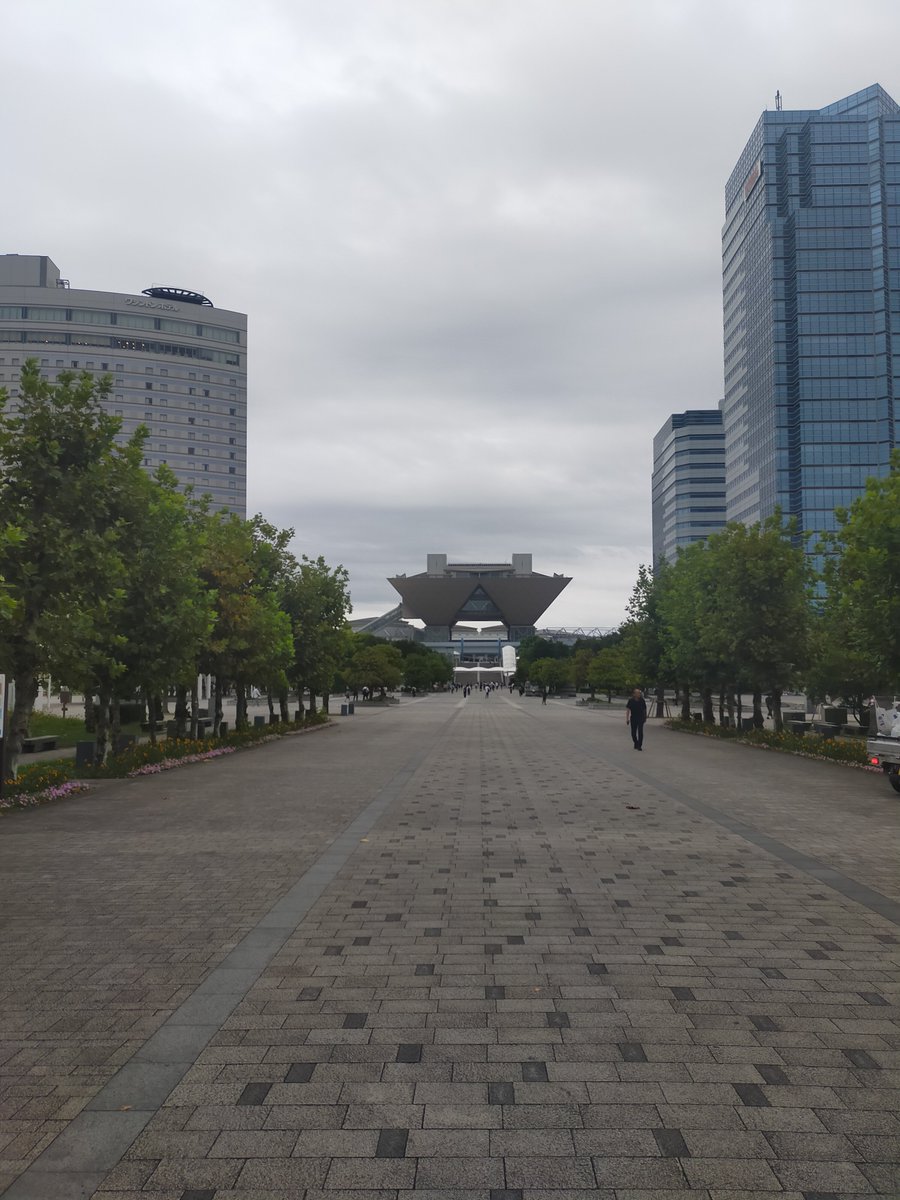 iko_1522's tweet photo. 国際展示場駅🚃
イベントあるのか家族連れが多い https://t.co/9ugAdbiAyr