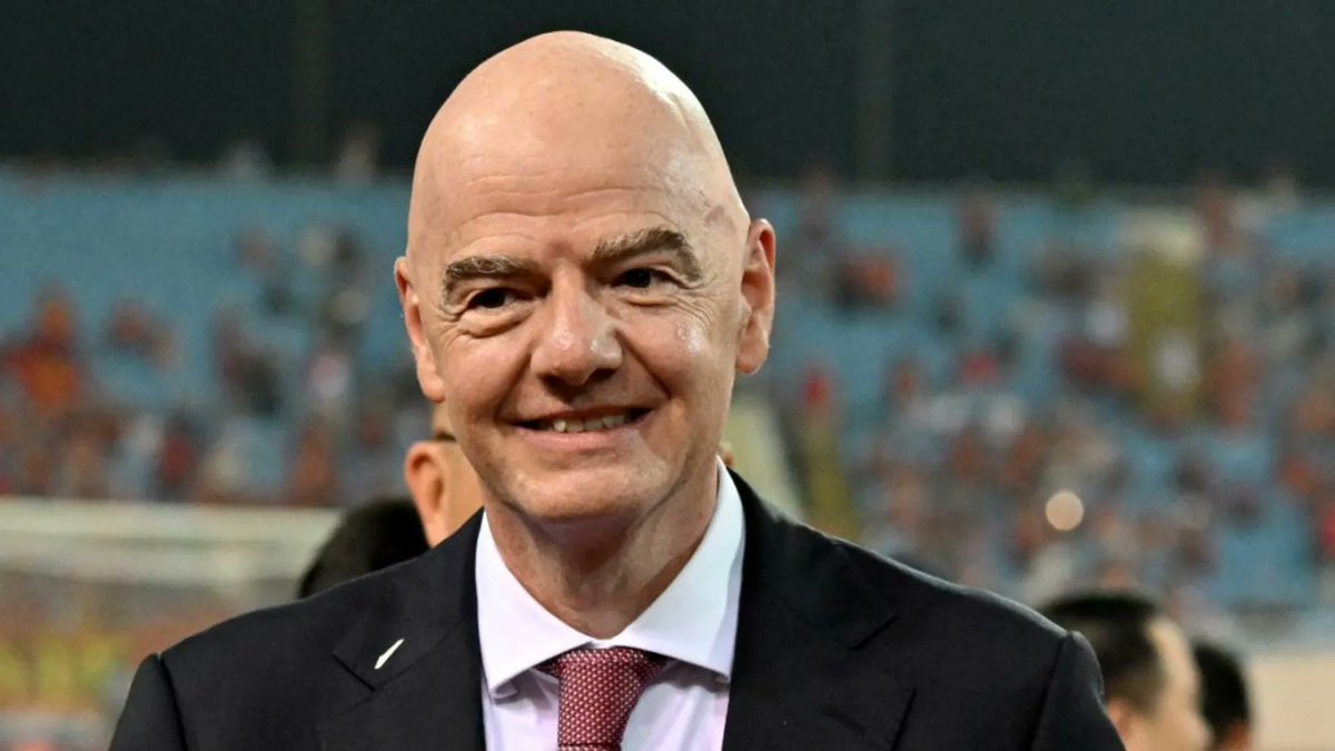 puls24news's tweet photo. UEFA will Strafverfahren gegen FIFA-Boss Infantino https://t.co/fZ9TlTCO3Q https://t.co/Zyn18LpEiO
