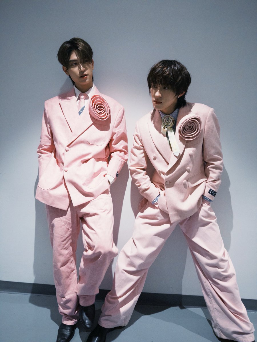 kongjiro_'s tweet photo. ขอบคุณทุกๆคนที่มาหาเรากันวันนี้นะครับ ฝนตกดูแลสุขภาพกันด้วยน้าาาา รักนะอ้วงงง

BUALUANG WITH TMK FAM

#ThomasKongxBualuangxEveandboy https://t.co/4E3XfgwqnJ