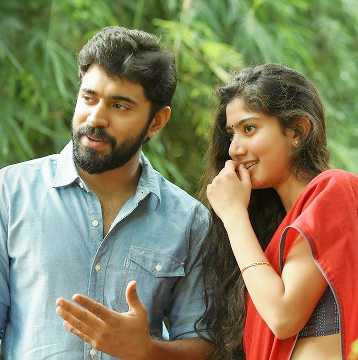 Mystic_riverrr's tweet photo. Nivin Pauly as chemistry professor. https://t.co/buZntg4MS7