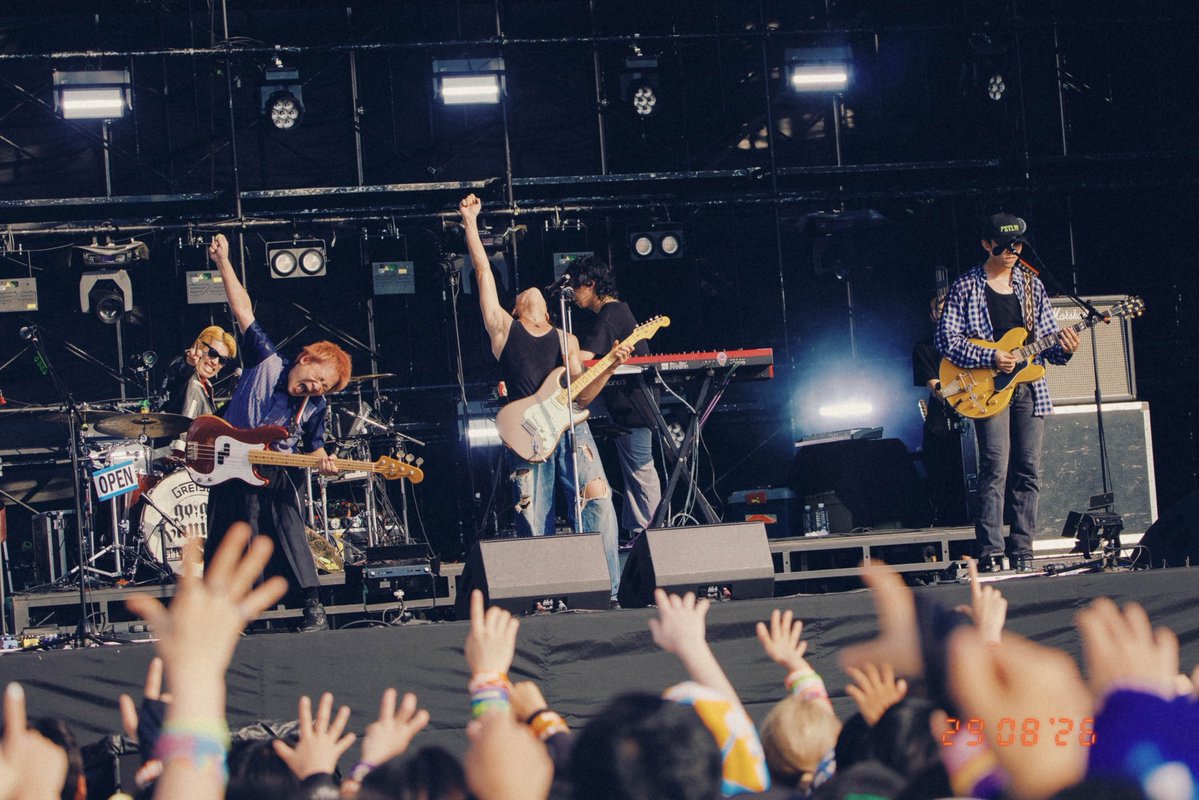 go_go_vanillas's tweet photo. 2026.8.29
泉大津フェニックス

RUSH BALL 2026

連続出演記録も13年目に更新！
毎年熱気でヒリつくこのステージ！！

今年も最高の爆音夏祭りをありがとうございました！！

#ラシュボ https://t.co/m261nA3JYT
