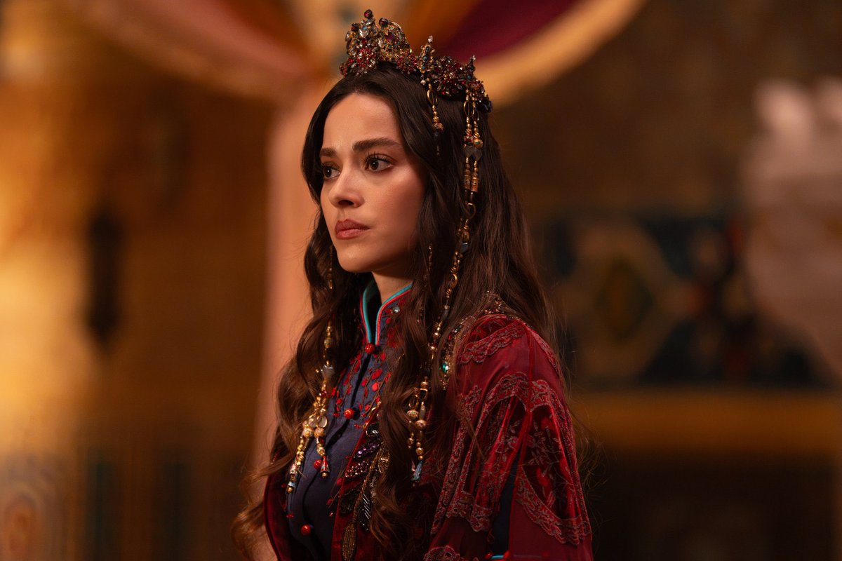 arab2turk's tweet photo. #AşkveTaht
من الحلقة الاولى لمسلسل الحب والعرش 💥 https://t.co/4tHCkR0vGE