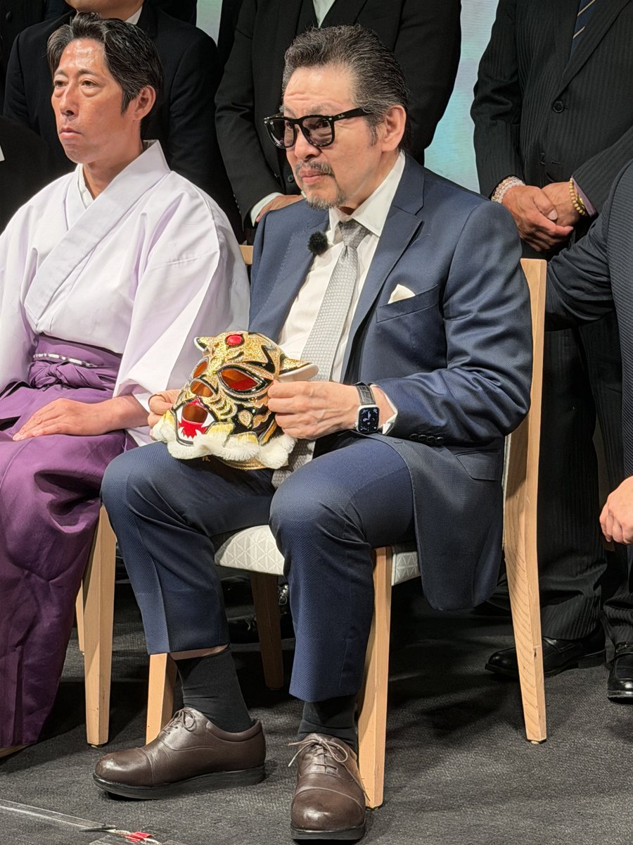 a_san_ganba's tweet photo. 佐山サトル先生の特別講演会、最後に行われた記念撮影です。佐山先生はお元気そうでした！🥹 https://t.co/ql5cC559sf