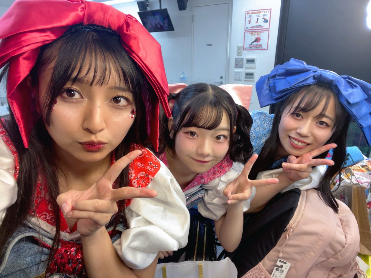 HQ4fc4Sb0AAsAp3.jpg