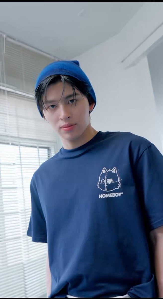 vnaluvpp's tweet photo. เสื้อสวย พซตหล่อมากกทุกลุค
ต้องจัดแล้ววว 

#ppnaravit 
#homeboybkk https://t.co/ujtB0Rak5A