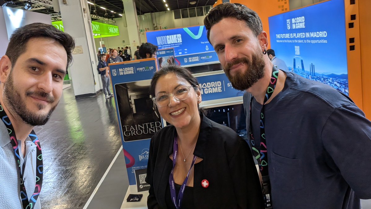 DaniMenulis's tweet photo. Los chicos de Del Cerro Games nos mostraron "Tainted Ground": Un juego cooperativo de terror y misterio para 1-4 jugadores en el que cada partida oculta un ritual diferente por descubrir. @PowerUps_ES  @HughBelmont  @MadridinGame  #gamescom2026 https://t.co/VZcl57xUVX