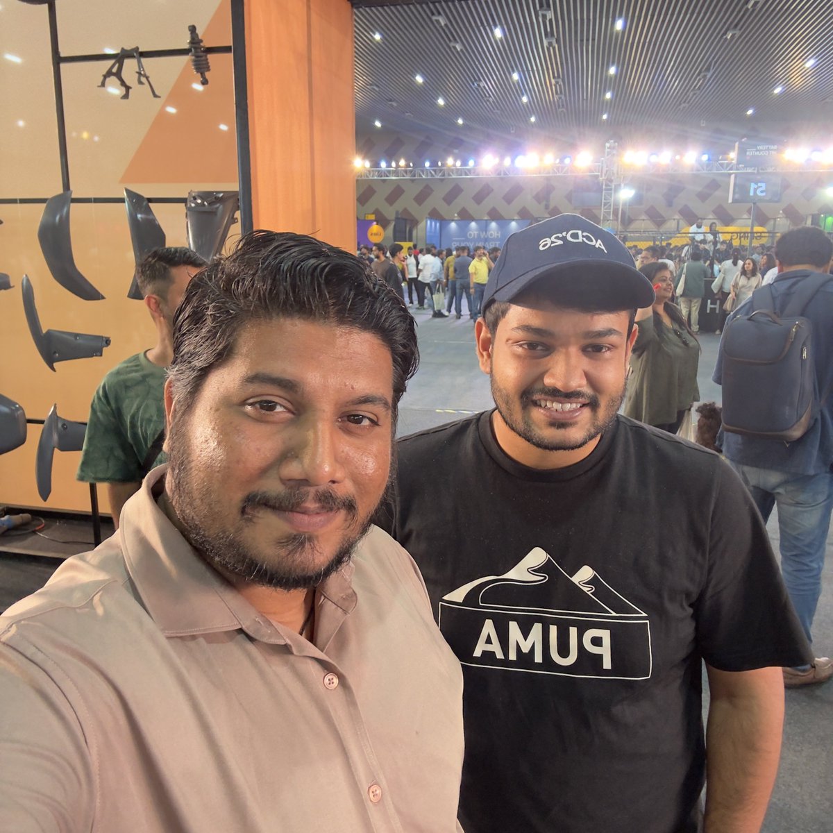 AdAmy0796's tweet photo. Always treat to watch @tarunsmehta magic at Ather Community Day . 
Tarun is star 🌟 and still underrated. 
Build India Build 🇮🇳
#acd https://t.co/7gXr9UAEhu