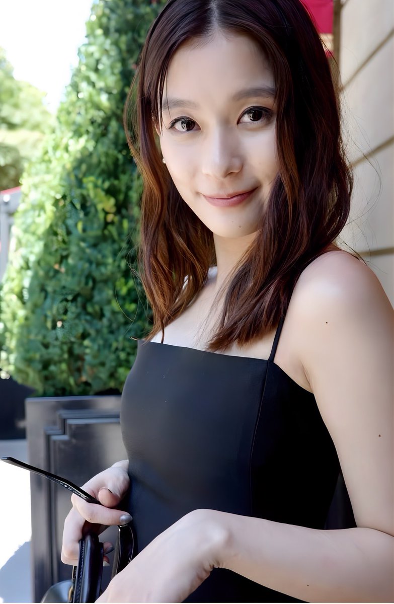 jyuku3150's tweet photo. 存在が光すぎる芳根京子さん
性格いい顔可愛いスタイルいい。誰も勝てません https://t.co/7kJTAV2dh2