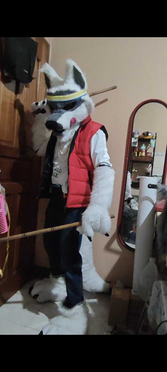 JohnFurry15's tweet photo. WAPOOSH!! 🤜🤛

Death(Puss in Boots: The Last Wish) cosplaying as Raww(Forgotten Island)

FORGOTTEN ISLAND in theaters September 25, 2026

#FursuitEveryday #ForgottenIsland #Fursuits https://t.co/3MD5L2Pjpn