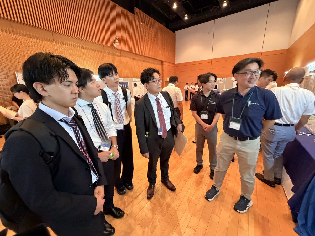 Marulablab's tweet photo. 展示を見ました。
様々な医療機器。
レーザーの活用、材料の特殊性。
工学系ならではの気づきやアイデアも出てきました。 https://t.co/CkSbQEc7BJ