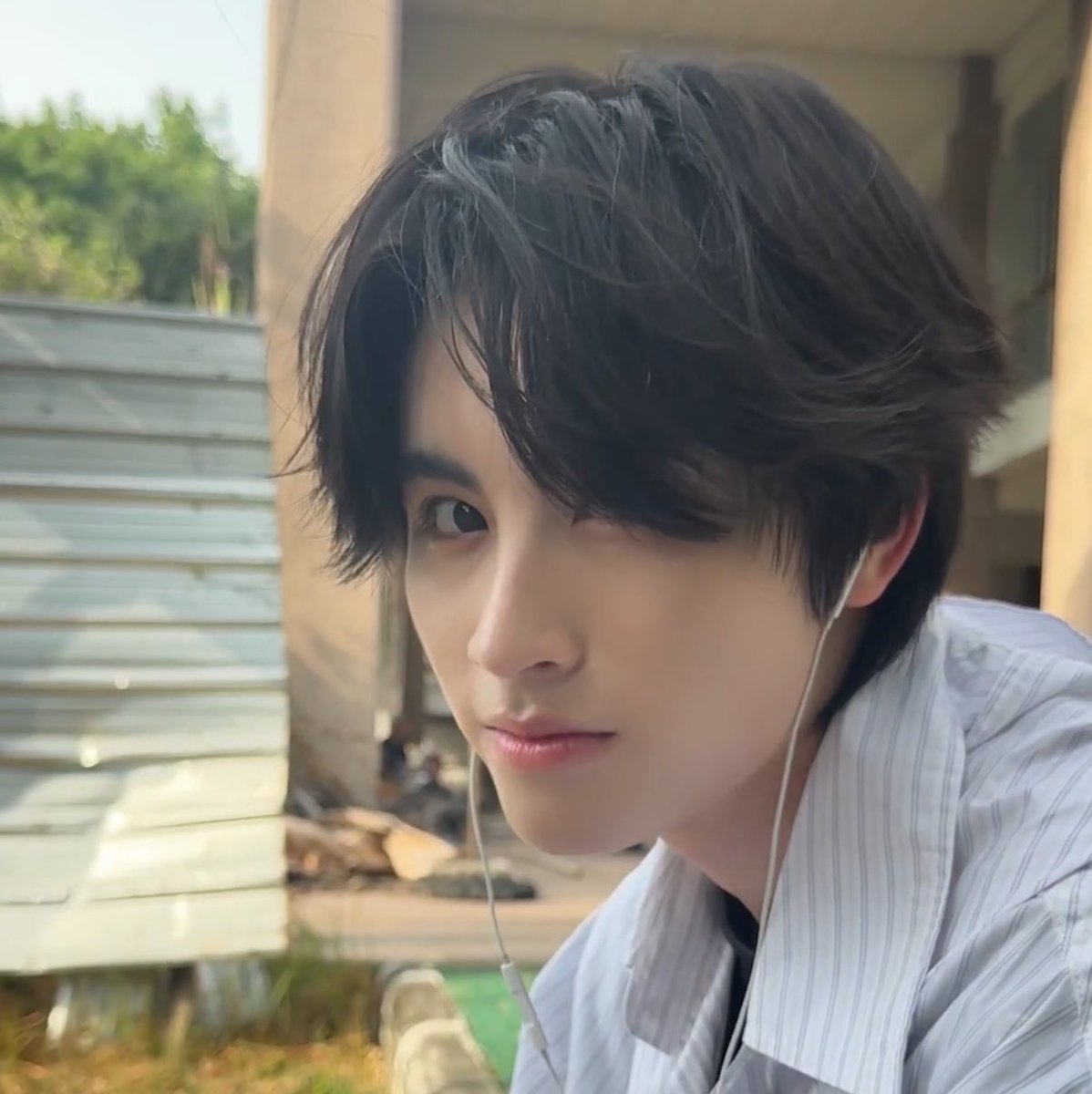 eien_ni_mu_chu's tweet photo. ⠀⠀⠀　 ｡ﾟﾟ･｡･ﾟﾟ｡
　　　 ﾟ。　　｡ﾟ
　　　　 ﾟ･｡･ﾟ
　　　︵　　　　︵
　　(　　╲　　/　　/
　　 ╲　　 ╲/　　/
　　　　╲　　 ╲ /
　　　 ╭ ͡　╲　　　╲
　　 ╭ ͡　╲　　╲　　ﾉ
　╭ ͡　╲　　╲　　 ╱
　 ╲　　╲　　 ╱
#AAashirakorn #HEARTchuthiwat #Achu https://t.co/GMbRkSMkNH