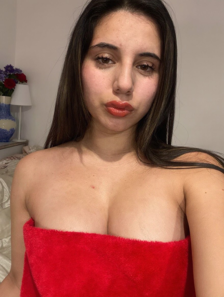 biancazevyn's tweet photo. Here for it https://t.co/e5eI7WMM86
