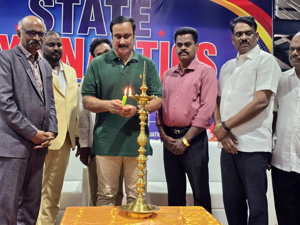 draramadoss's tweet photo. சென்னை - வேளச்சேரியில், தமிழ்நாடு அமெச்சூர் ஜிம்னாஸ்டிக்ஸ் அசோசியேஷன் சார்பில், மாநில அளவில் நடைபெறும், "GYMNASTICS CHAMPIONSHIP- 2026" நிகழ்ச்சியை துவக்கி வைத்து உரையாற்றிய போது.!
#gymnastics https://t.co/GHHJg2KK4S