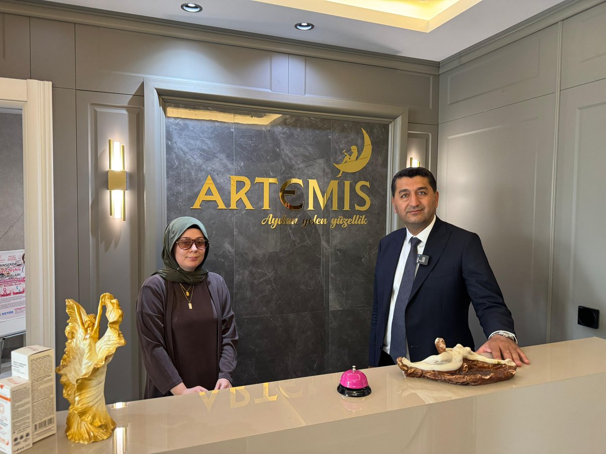 mahmutboyraztr's tweet photo. Malatya Park Ofis ve çevresinde faaliyet gösteren kıymetli esnaflarımızı ziyaret ederek, iş yerlerinde misafirleri olduk.

Her ziyaretimizde olduğu gibi bugün de esnafımızın beklentilerini, sektörlerinde yaşadıkları sorunları ve çözüm önerilerini doğrudan kendilerinden dinledik.

Bizim anlayışımızda güçlü bir Ticaret ve Sanayi Odası; sahayı bilen, üyesini dinleyen ve çözüm için üyeleriyle birlikte hareket eden bir yapıdır.

Üretenin, istihdam sağlayanın ve Malatya ekonomisine değer katan her üyemizin yanında olmaya devam edeceğiz.

Samimi sohbetleri, değerli görüşleri ve misafirperverlikleri için tüm esnaflarımıza gönülden teşekkür ediyorum.