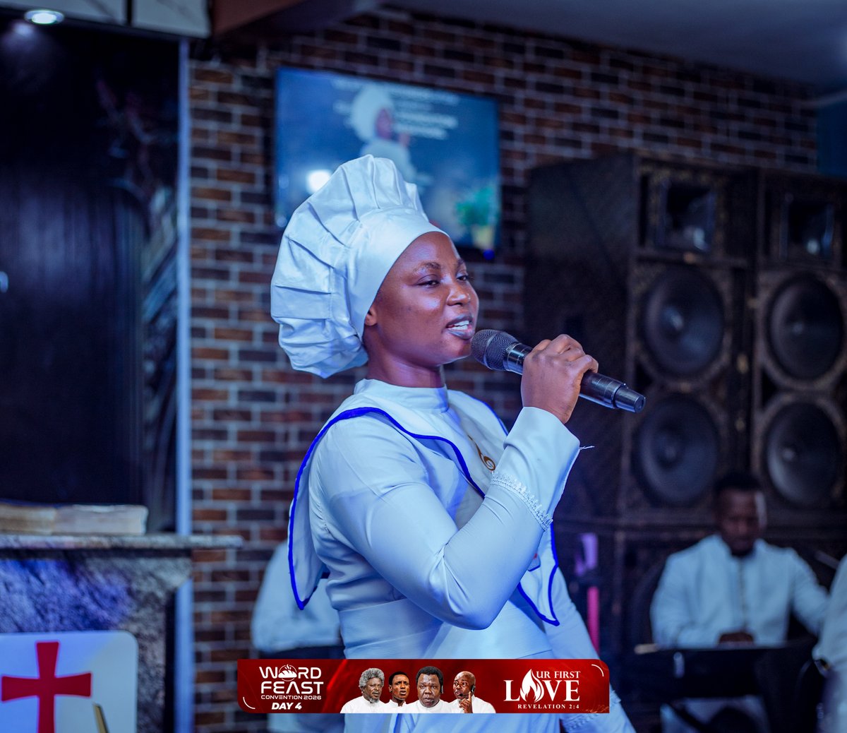 Covenantchapel9's tweet photo. 📸 Praise &amp; Worship
Hearts lifted. Voices raised. One desire—to return to Our First Love. ❤️🔥

Join us in Ibadan or online.

#WFC2026 #OurFirstLove #CovenantChapel #PraiseAndWorship #AladuraMovement #CSMedia #Ibadan https://t.co/201jtyOMXM