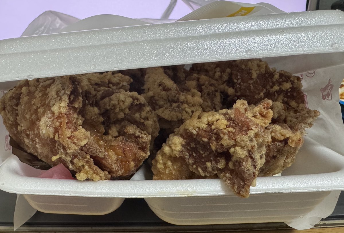 akio_zero_hour's tweet photo. なんかデカさが増してる気がするんだけど…。
またわがままボディになっちゃう。 https://t.co/h1mt9G1dFN