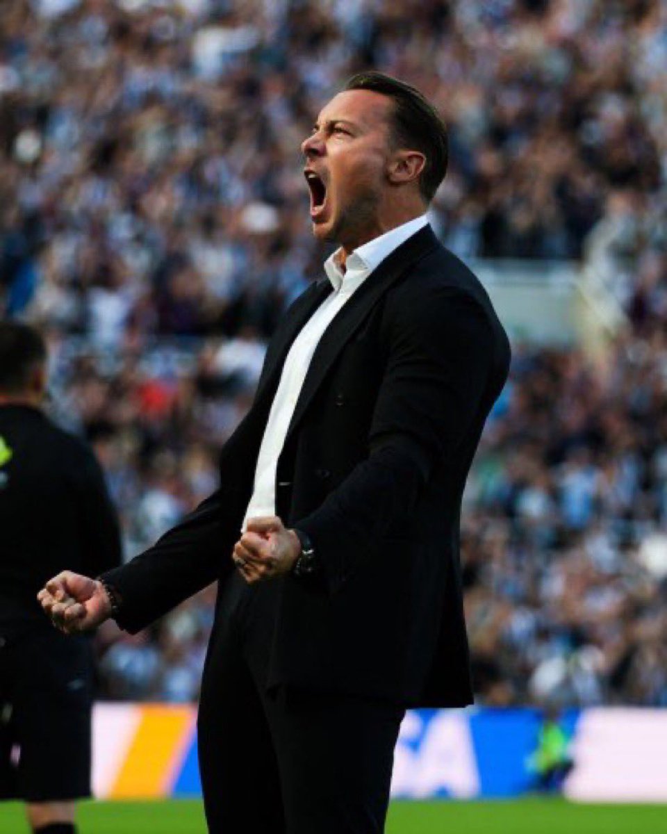 vivanufc's tweet photo. #NUFC_day https://t.co/9PINVEtGdD
