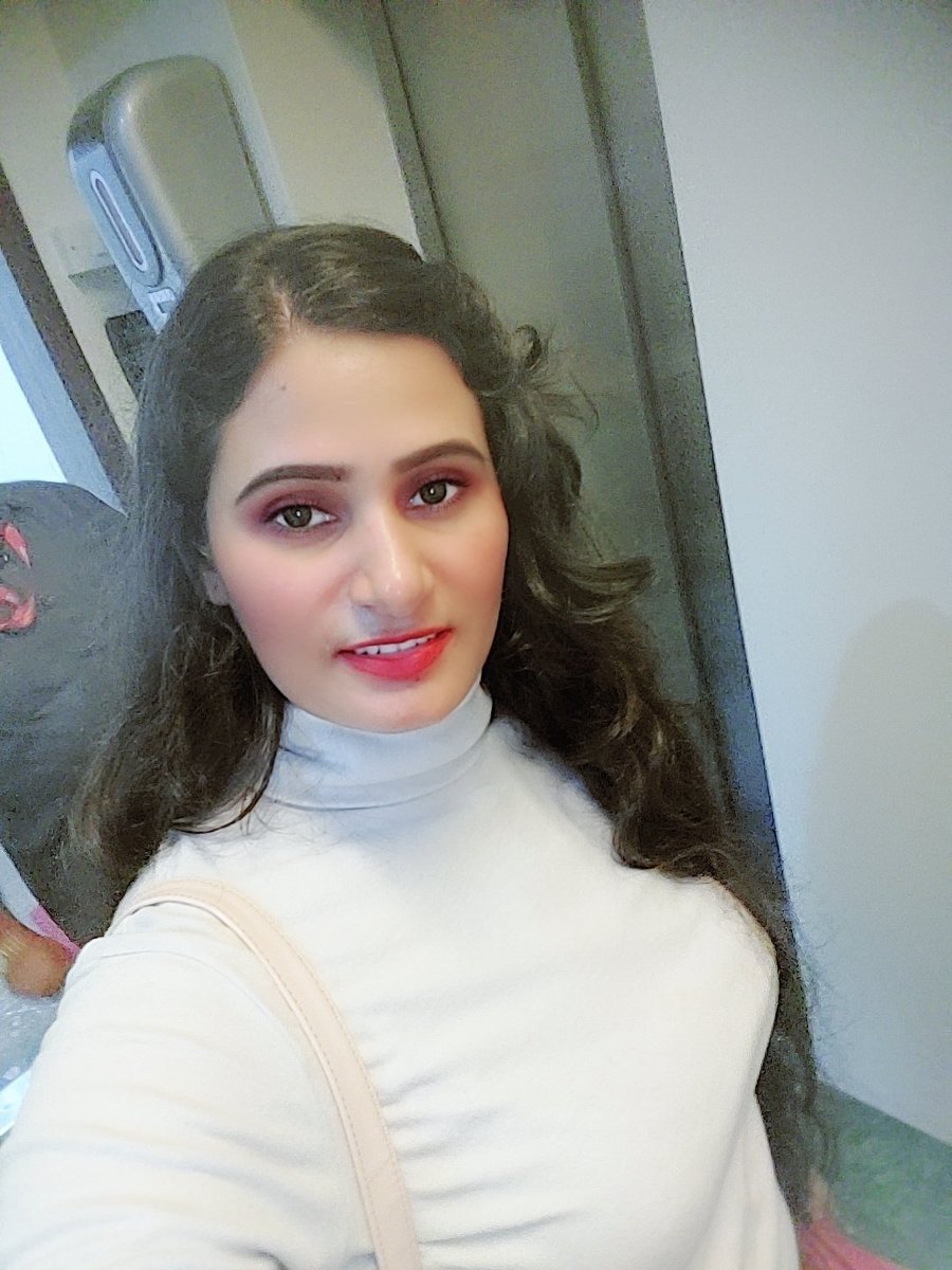 iamswarasharma's tweet photo. 🌌❤️🎵💫✨️🦋🌈 https://t.co/Mp3NGqA27S