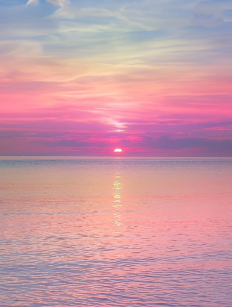 naturaholic's tweet photo. sky painted the ocean https://t.co/uIoUJTpQL9