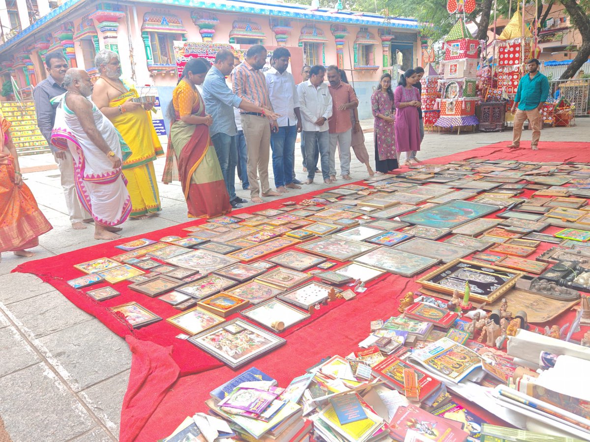 GHMCOnline's tweet photo. 🙏🌿 Faith in Our Hearts. Responsibility in Our Hands. ♻️

GHMC successfully conducted Project UDVASANA, a dedicated Divine Waste Collection Drive across 29 temples in 30 circles. 🙏♻️

GHMC Commissioner Shri R. V. Karnan personally visited 7 temples in Sanath Nagar, Ameerpet Circle and performed the Udvasana Pooja, lending his support to this meaningful initiative.

The drive witnessed enthusiastic participation from citizens, who responsibly handed over old frames, idols, calendars and other sacred materials for respectful collection and scientific handling. ✨

At the temples, volunteers dismantled and segregated the collected materials by type, with recyclables being carefully transported to recycling facilities.

The initiative received appreciation from temple associations, citizens and volunteer organisations, reflecting Hyderabad’s collective commitment to faith, responsibility and a cleaner environment. 🌱

#GHMC #ProjectUdvasana #HyderabadModel #CleanHyderabad #EcoFriendly #SustainableCity

@TelanganaCMO @TelanganaCS @IPRTelangana
@jayesh_ranjan @ZC_Charminar @CommissionrGHMC
@ZC_Khairatabad @ZC_Secunderabad @ZC_Charminar
@ZC_RAJNGR @ZC_Shamshabad @ZcGolconda