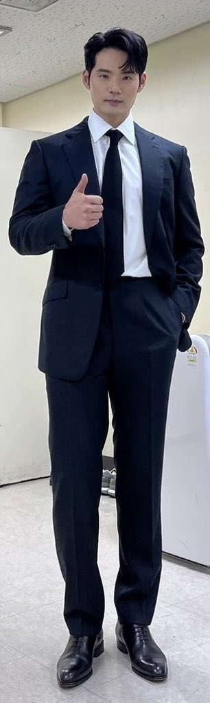 bbabanggw3's tweet photo. 트위터 업데이트 유일한 장점 https://t.co/iuDeZgzUxs