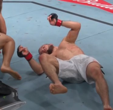 Mfnmma_ tweet picture