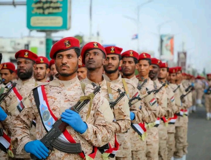 83wwy's tweet photo. القوات المسلحة الجنوبية.. تاريخ يضرب بجذوره في أعماق الماضي ضد المعتدي وشرف الحاضر في وجه الغازي والوصي.. ننتظركم في ساحة العروض يوم 1 سبتمبر في مليونية الذكرى الـ 55 لتأسيس الجيش الجنوبي ✌🏼
#موعدنا_مليونيه_جيش_الجنوب #موعدنا_عيد_الجيش_الجنوبي https://t.co/Bceu6fPd2F