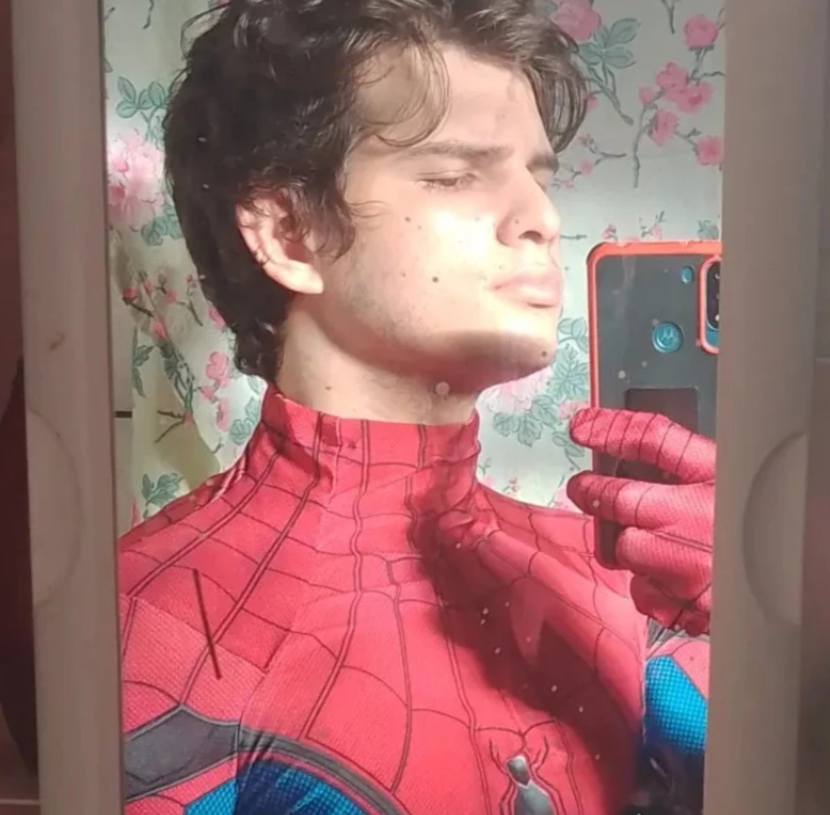 Winterzgab's tweet photo. Fiz algumas tentativas, Homem-Aranha, Ash Willams, Superman https://t.co/f3P3GnfW4v