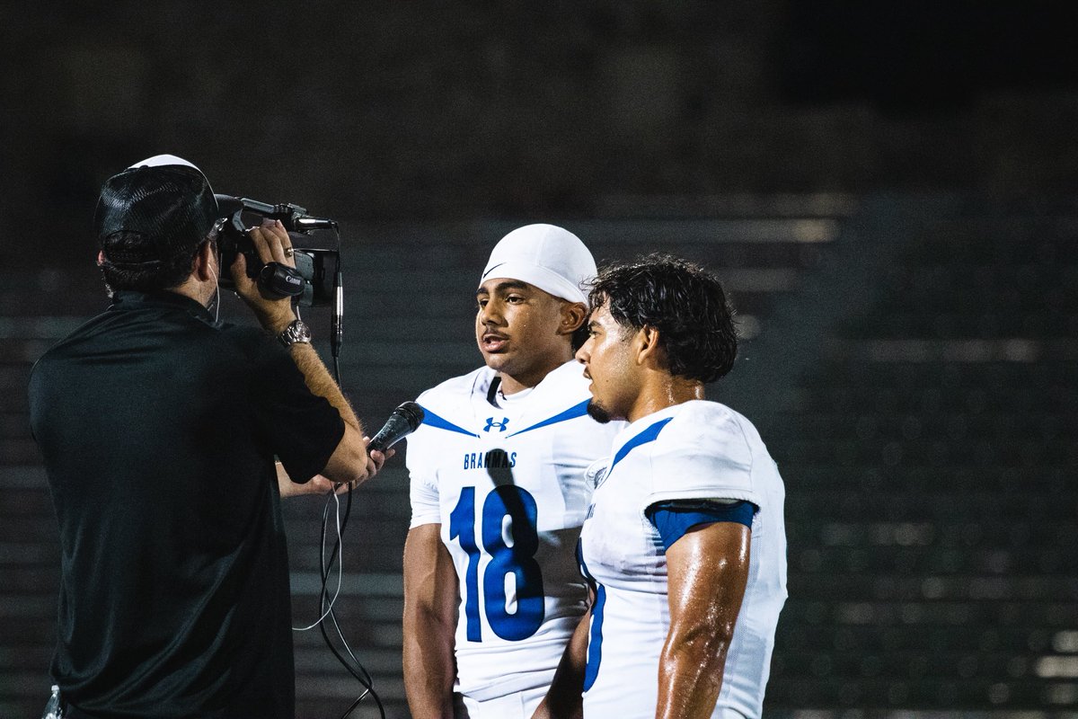 ItzCarsonLaCott's tweet photo. Week 1: Win ✅ Defensive MVP 🏆 Two interviews 🎤 Couldn’t ask for a better start to the season. 

9 total tackles
3 TFL’s
Interview 1 (7:36)- https://t.co/n5rVi2CWBY
Interview 2-https://t.co/QihfNjPGQY

@MiloG84 @Coach_Ricker @coachrandle1 https://t.co/kRjbxbVFkR