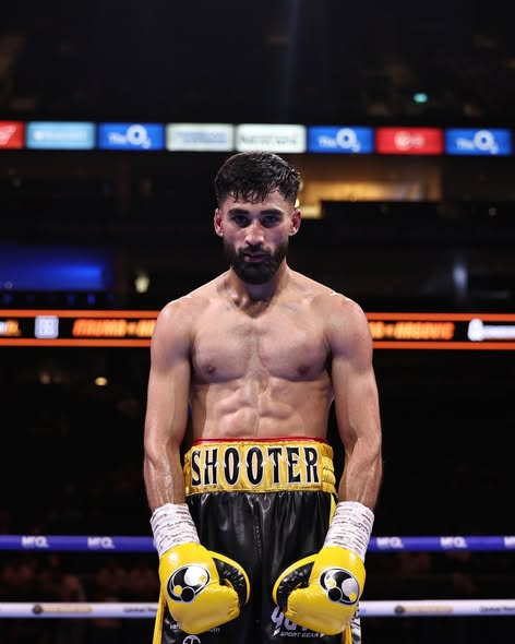 Queensberry's tweet photo. Hassan 'Shooter' Ishak gets the W in the O2 🎯

#MosesHrgovic | Tonight | The O2, London | PPV on DAZN https://t.co/57mY193RED