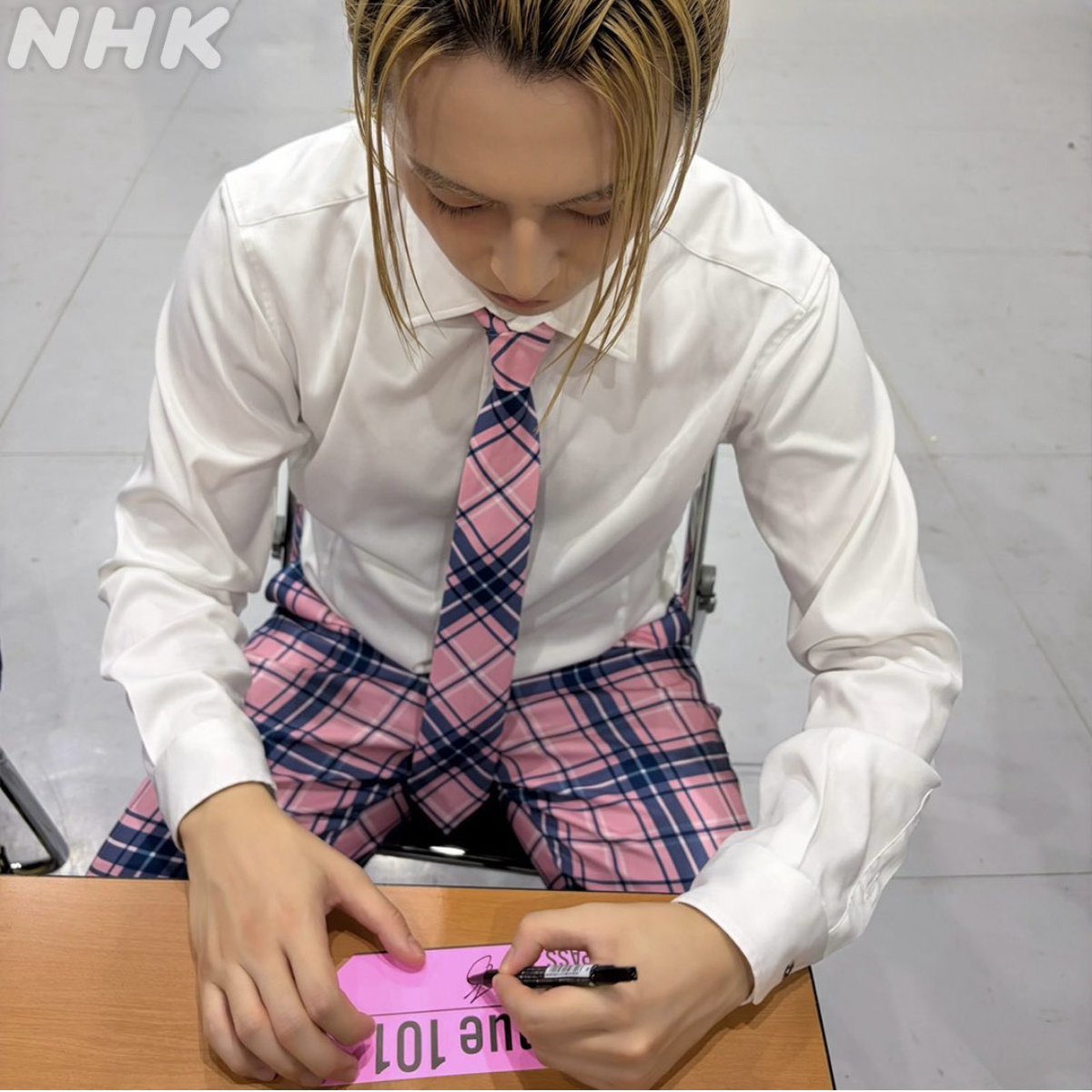 yu___zu__j's tweet photo. 可愛い可愛い、ブレザー無しにメロがり奏でてる
今日の髪型好きだ、めっちゃ楽しみ https://t.co/LVZGYpgUs5