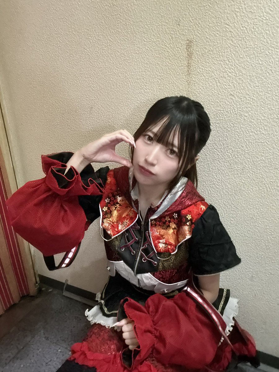 AX_miharu's tweet photo. 急遽すぎる参戦！！！🔥
楽しすぎて��れすぎた👊🏻
Live見てくれた方会いにきてくれ方ありがとう！！
あとけいこちゃんもありがとっ！👶🏻🫶🏻 https://t.co/IKVR9wQxpB