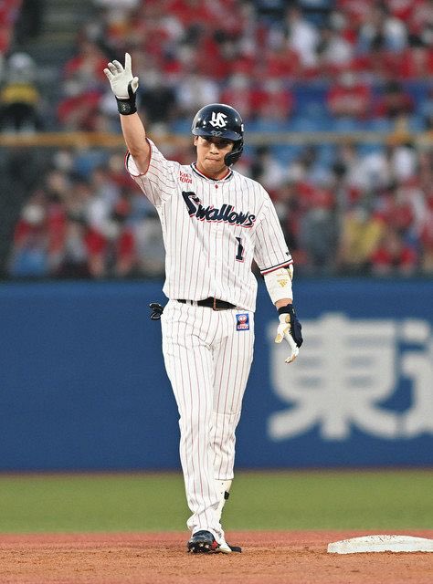 koji_dede's tweet photo. すわほー⛱️⛱️2連勝‼️
高橋奎二ナイスピッチング👍
あとは球数だね
増田先制タイムリーヒット‼️
松本2点タイムリーヒット‼️
山田哲人今シーズン初ホームラン‼️
長岡秀樹タイムリーヒット‼️
内山壮真2点タイムリーヒット‼️
キハダ球は良いように見えたが…
阪口ナイスピッチング👍
廣澤ナイスピッチング👍
ウォルターズナイスピッチング👍
石原　ナイスピッチング👍
サンタナマルチ安打‼️
山田哲人マルチ安打‼️
内山壮真マルチ安打‼️
松本直樹　猛打賞‼️
2連勝‼️明日も勝つぞスワローズ‼️
山田哲人👍