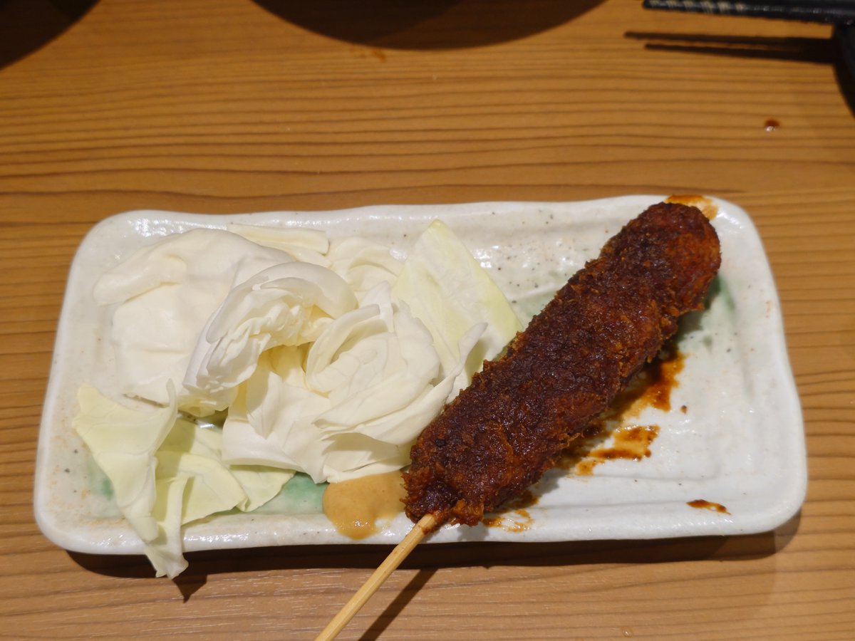 zep11_2002's tweet photo. 今日の夕飯
名古屋飯
味噌おでん、名古屋コーチンの串盛り合わせ、味噌串カツ https://t.co/tjAx2Ow5lv