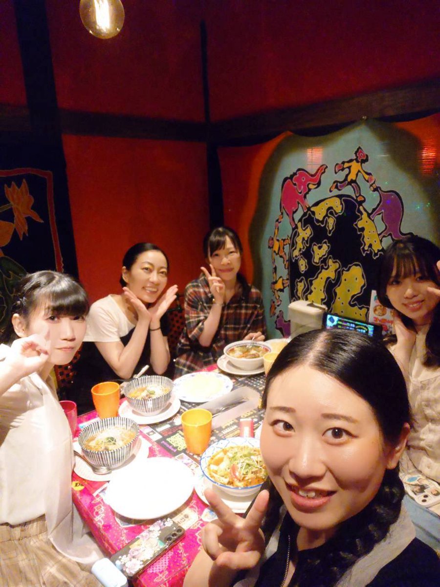 catchuplin's tweet photo. 土曜日公演も終了しました！！
本日もたくさんのお客様の中でお芝居が出来ることに幸せをかみしめています。
ありがとうございますm(_ _)m

30日13時回、ついに千秋楽

淋しいー

まだ、若干A班お席ございます

是非観て頂きたいです✨

#ごきドル2026

ご予約フォーム
https://t.co/pF0qvAxrbH https://t.co/UAC10ajw1l