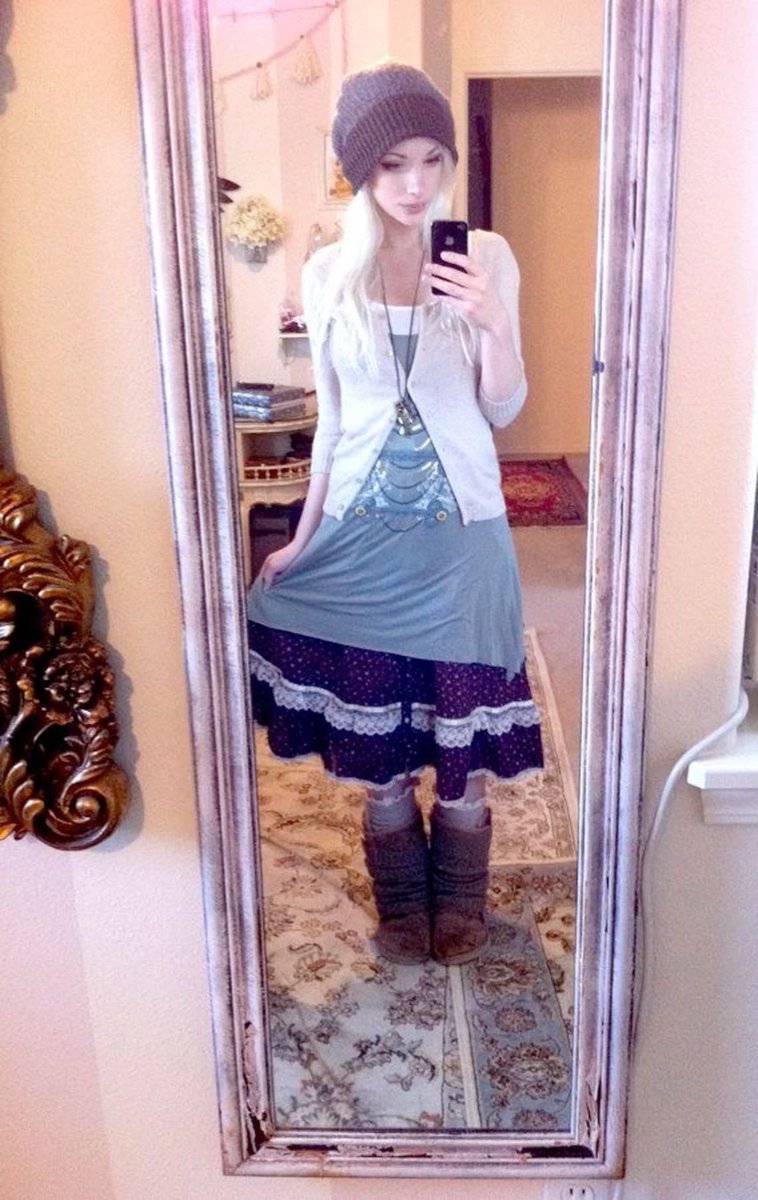 tearstreak's tweet photo. #outfit #inspo https://t.co/y2eGxFFRn3